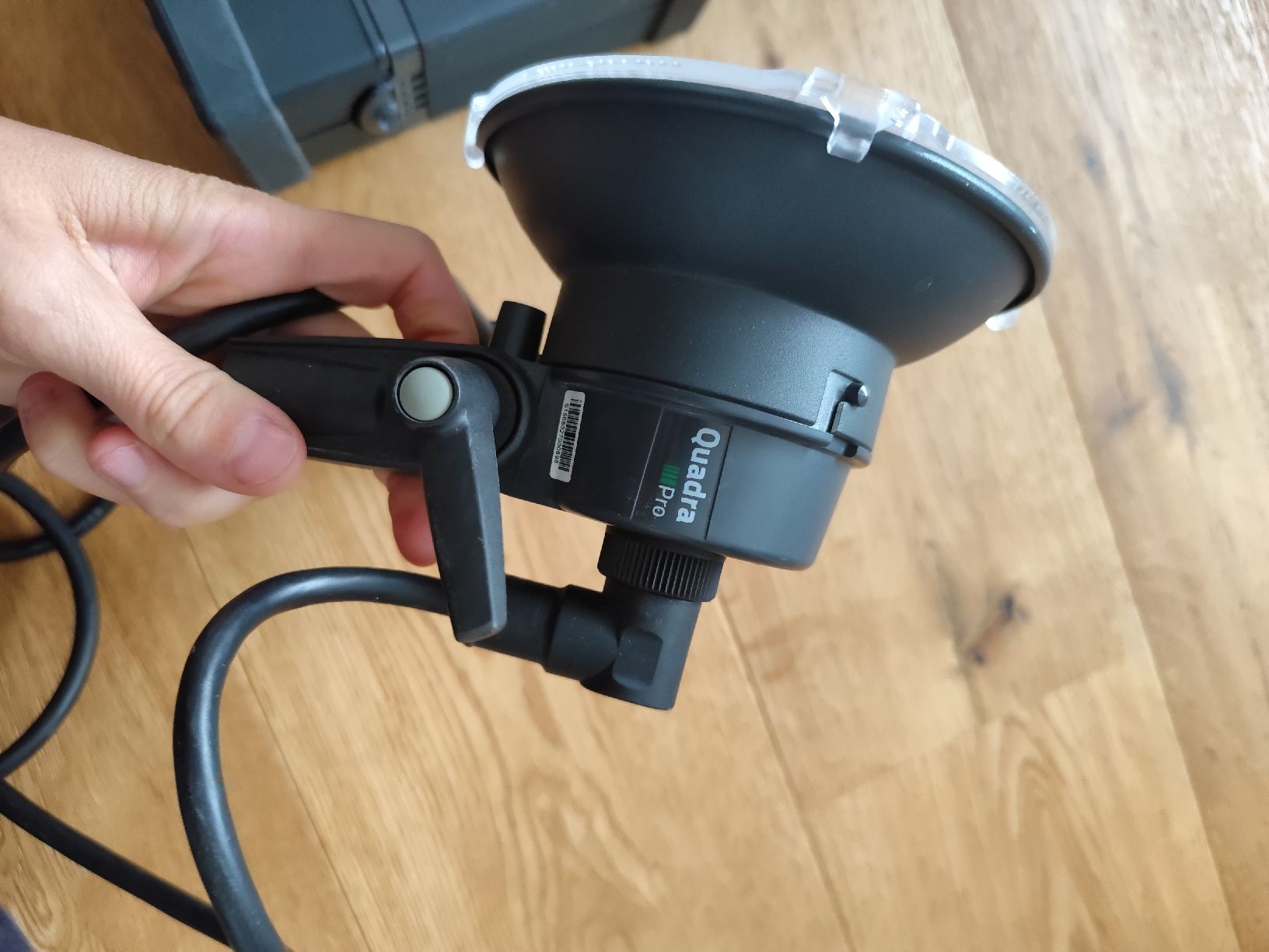 Elinchrom Flash: Elinchrom Quadra 400 Blitzanlage ab 1.- – Usato da Kerzers venduto da sb_12 1