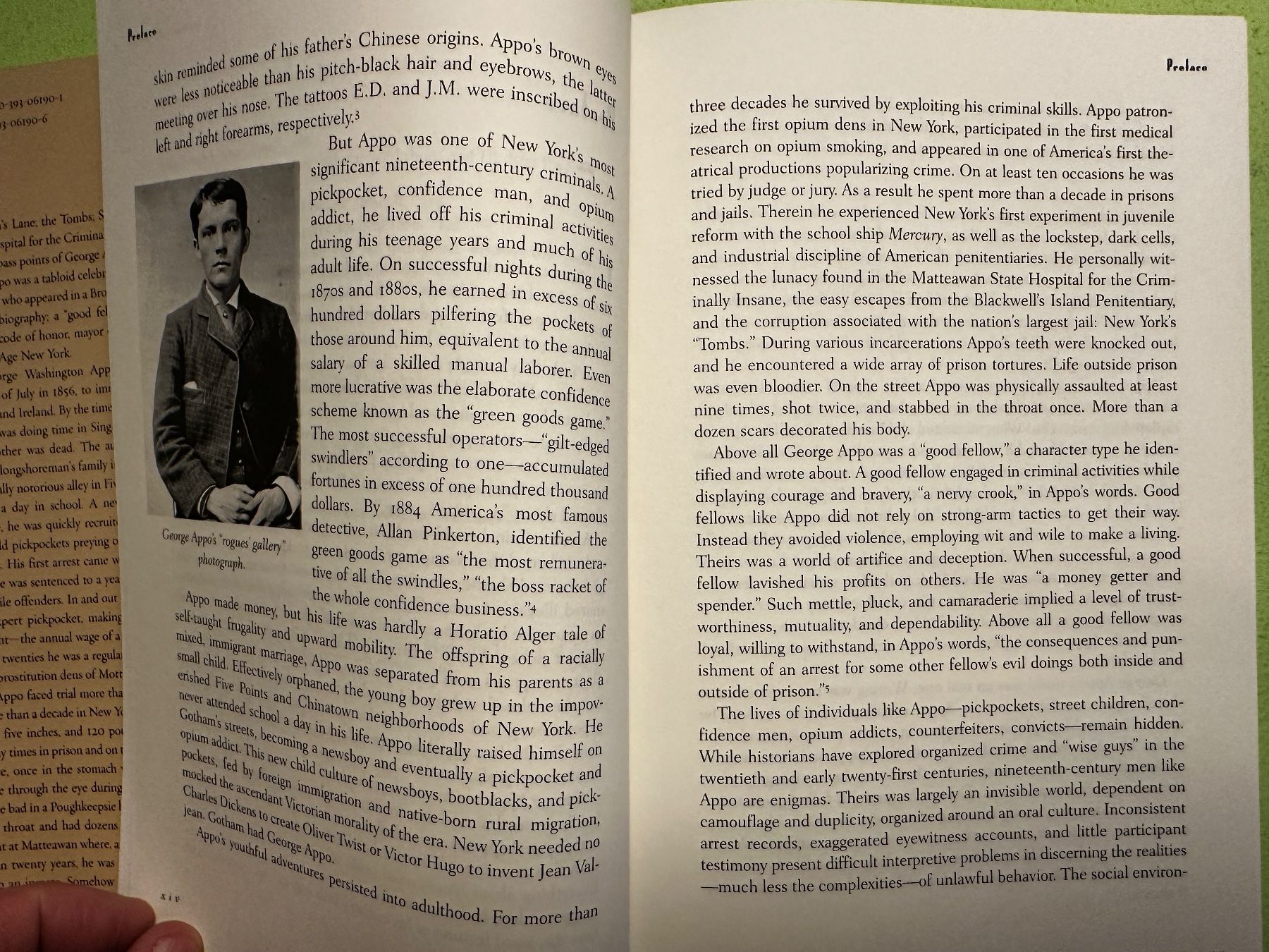 Libri: Timothy J. Gilfoyle: A Pickpocket's Tale. 2006 – Usato da Zürich venduto da allp 5