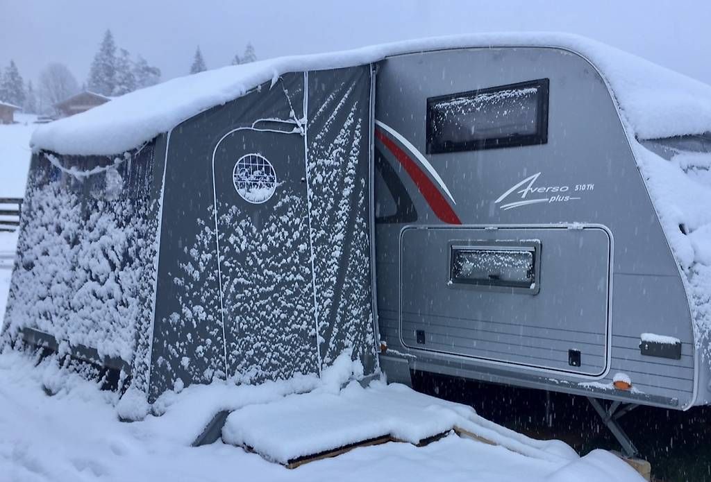 Verande & Tende da sole: Wohnwagen Wintervorzelt Isabella – Usato da Gerolfingen venduto da Pinggu71 3