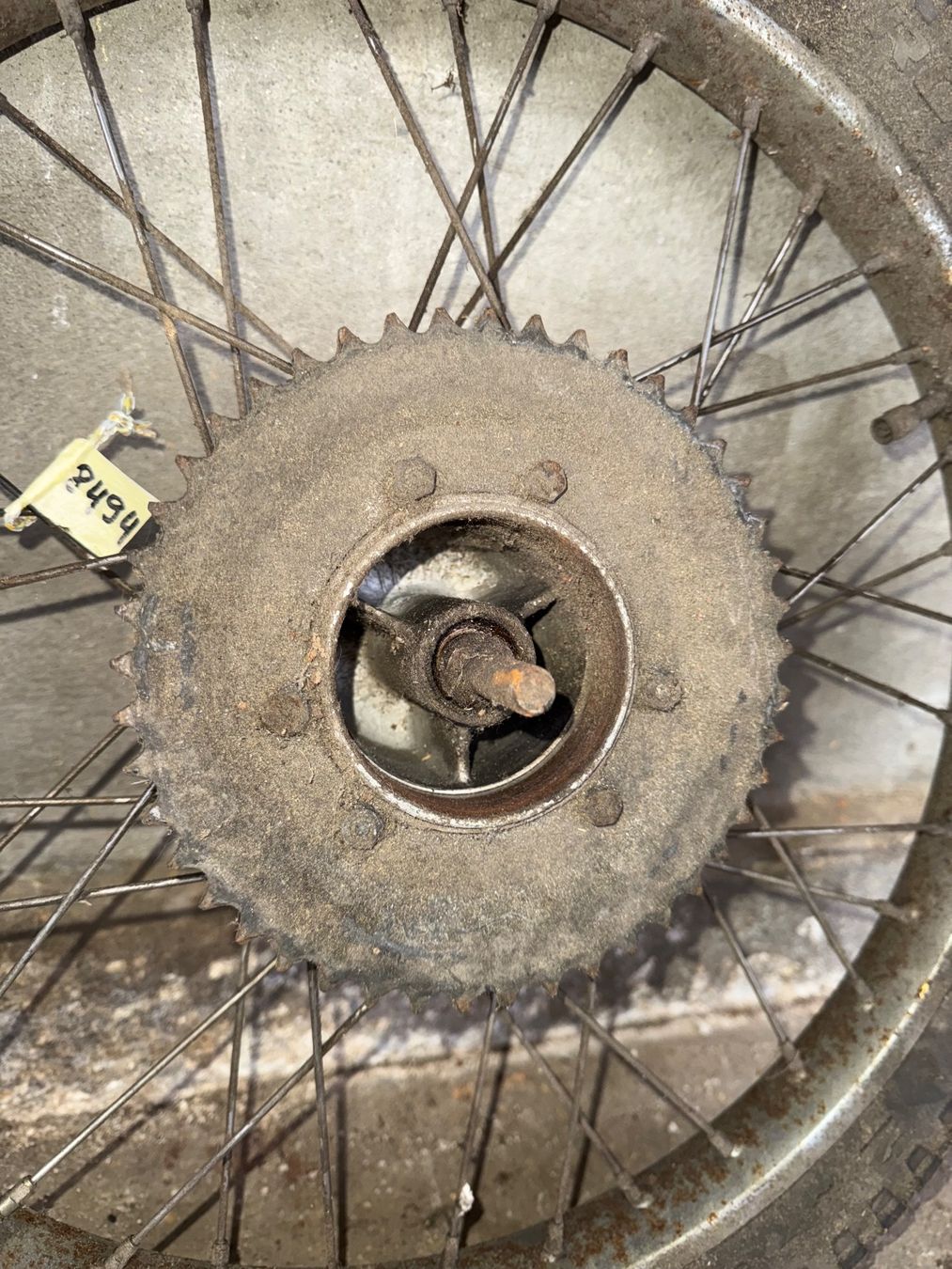 Puch Parti ricambio per ciclomotori: Mofa Speichen Hinterrad 17 Zoll – Usato da Fahrni b. Thun venduto da berger_tuning34 1