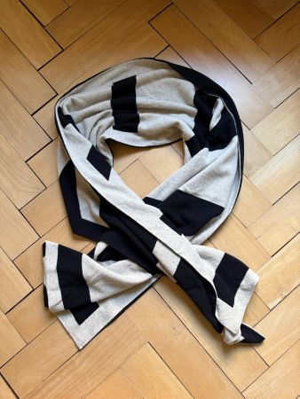 INUIKII - Wollschal schwarz-beige gross