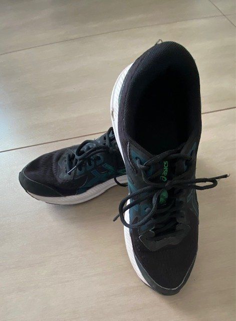 Asics Herrenschuhe: Asics Laufschuhe Herren Grösse 45 – Gebraucht aus Fahrweid von Tweety070 2
