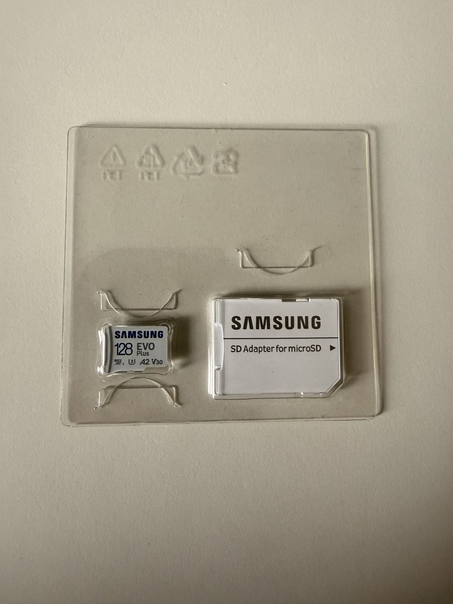 Samsung Schede di memoria: Samsung EVO Plus microSD-Karte 128 GB inkl. SD-Adapter – Nuovo (secondo la descrizione) da Thalwil venduto da ric_6zpr