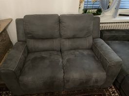  5er Sofa-Garnitur mit Liegefunktion  CHF 599