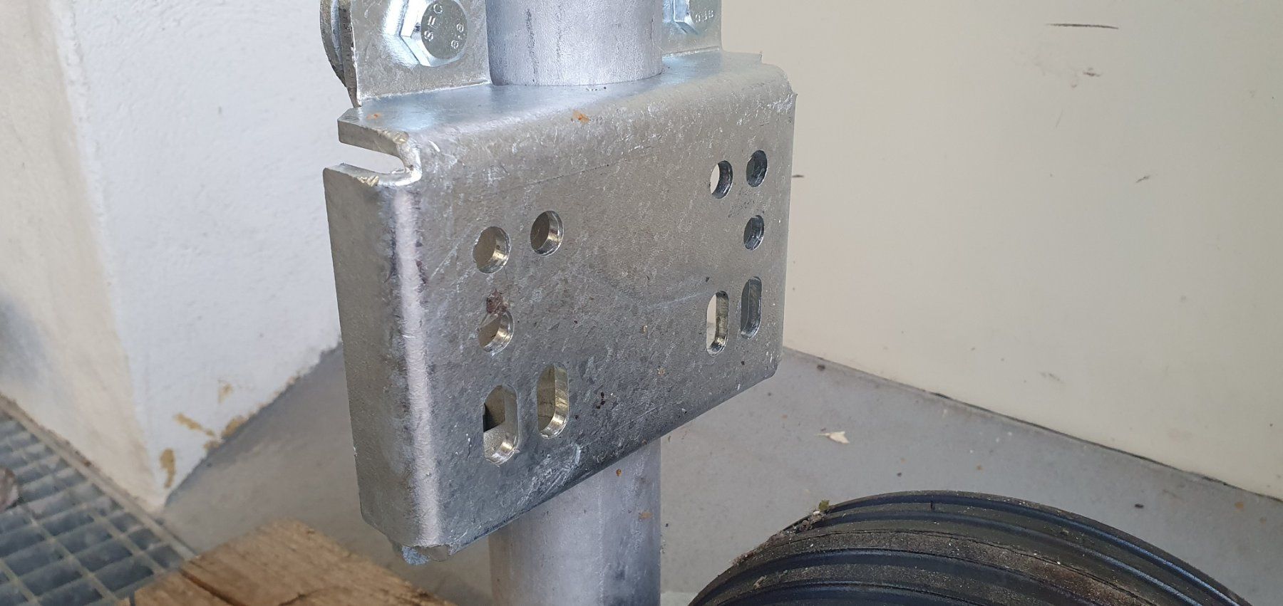 Rimorchi: Stützrad Hydraulisch mit Waage – Nuovo (secondo la descrizione) da Gunzgen venduto da HofmannAnhaenger 3