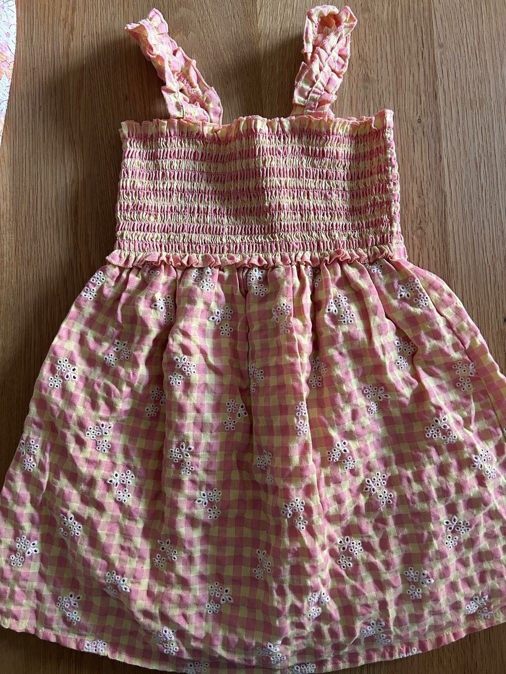 Zara Ensembles coordonnés: Kleidchen von Zara – Neuf (Voir description) à Stäfa par Michelecarmen8892 1