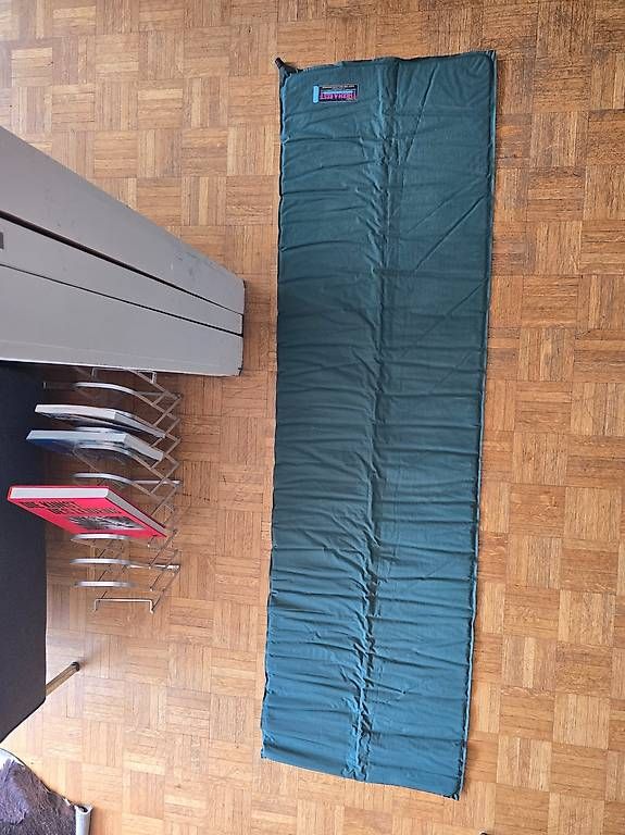 Materassi: Isomatten Thermarest  – Usato da Zürich venduto da H44 2