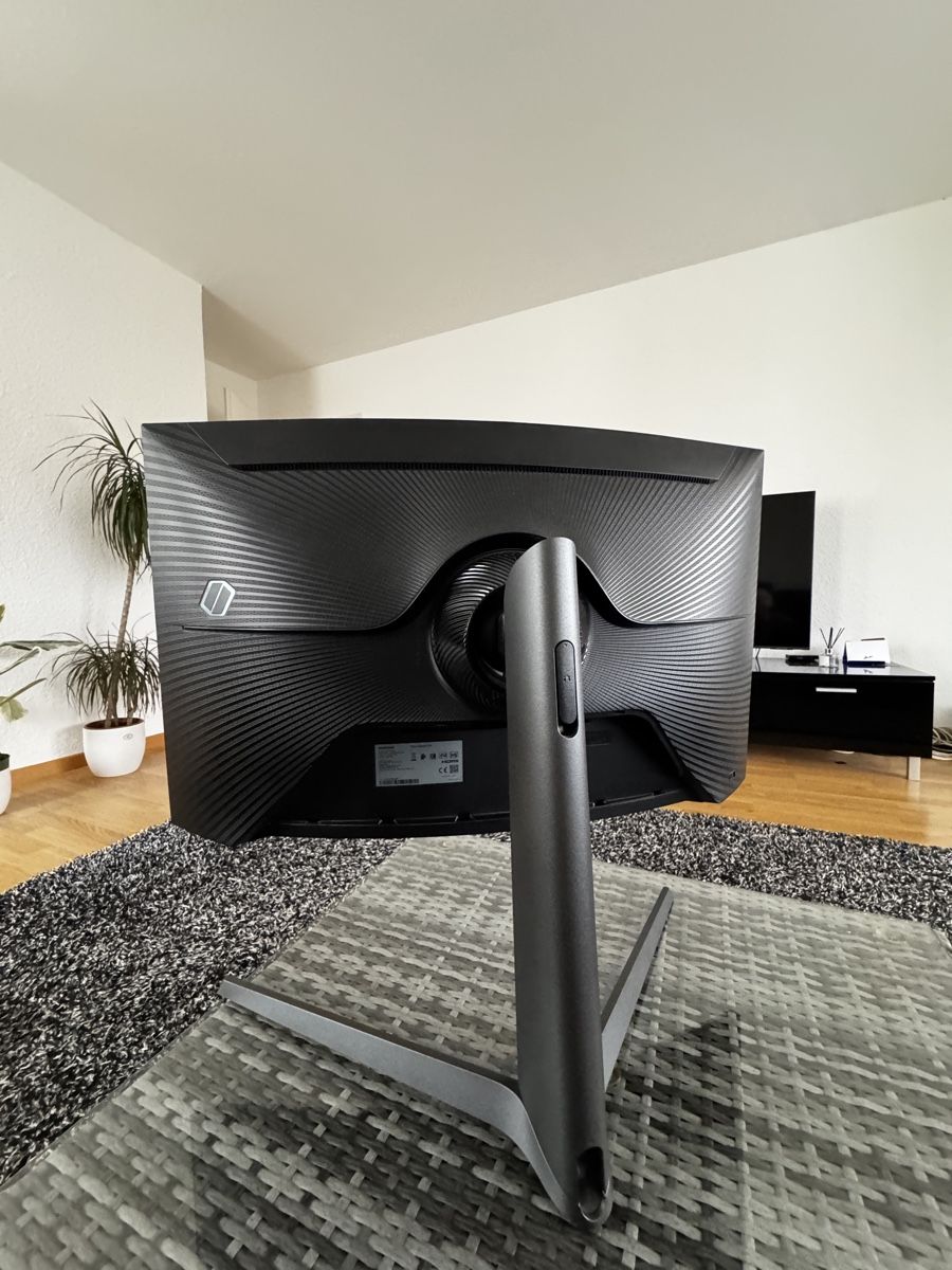 Monitor: Odyssey G7 – Nuovo (secondo la descrizione) da Regensdorf venduto da ili_sl69 1
