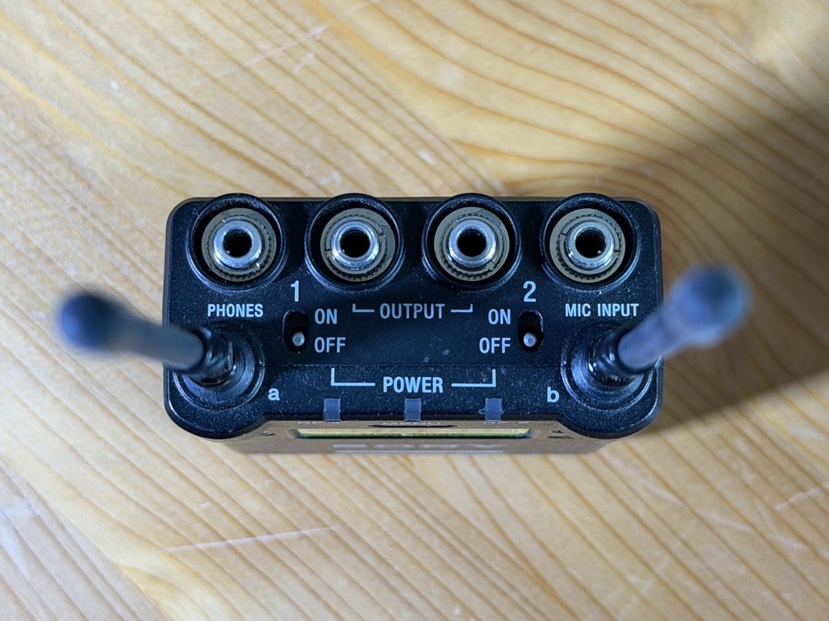 Sony Videocamere: SONY UWP-D Series Kit complet micros HF numérique – Usato da Corban venduto da Ktiti69 2