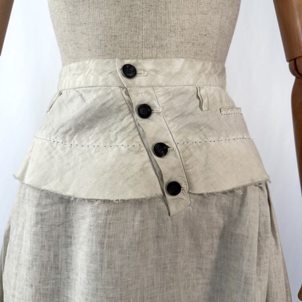 Gonne: UMIT UNAL Skirt – Nuovo (secondo la descrizione) da Emmen venduto da Avviivva_Com2023 2