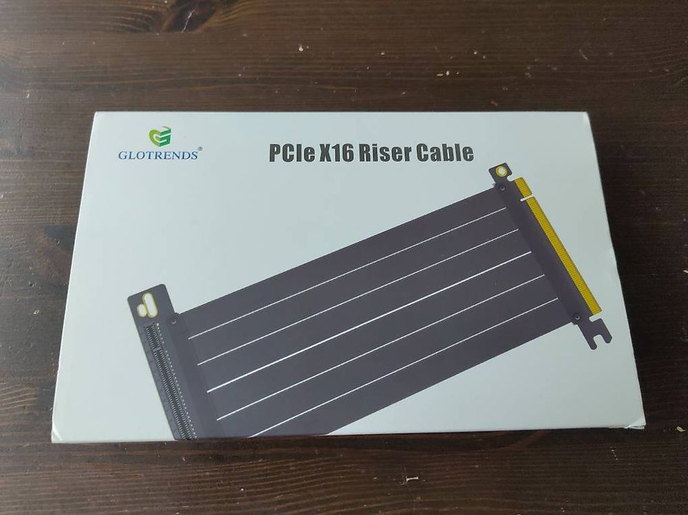 PCIe 4.0 x16 Riser Kabel 60cm (Gebraucht) in Säriswil für CHF 31.5 ...