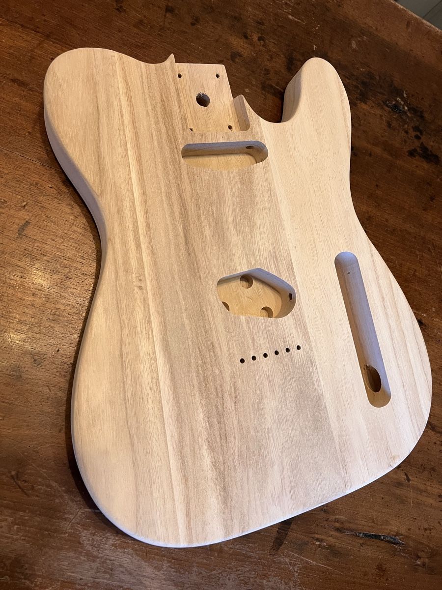 Fender Strumenti musicali: Telecaster body Kein Fender – Nuovo (secondo la descrizione) da Minusio venduto da Bolix