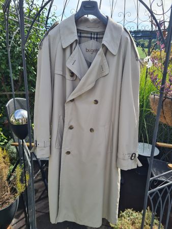 Trenchcoat Bugatti 54 Microma beige mit Futter guter Zustand