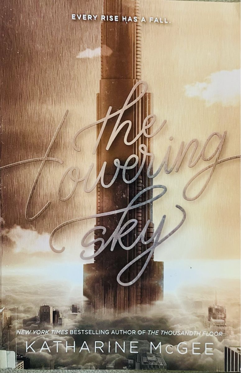 Libri: THE TOWERING SKY - KATHARINE MCGEE - PAPERBACK - ENGLISCH – Usato da Buchs AG venduto da fischli610