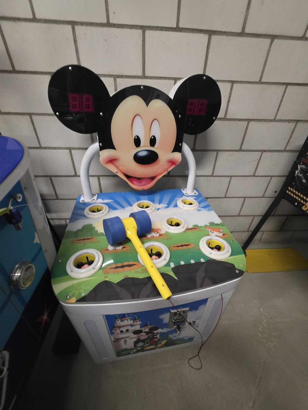 Machines à sous: Kinder Geschicklichkeitsspiel – Neuf avec emballage d'origine à Lengwil par x-rent