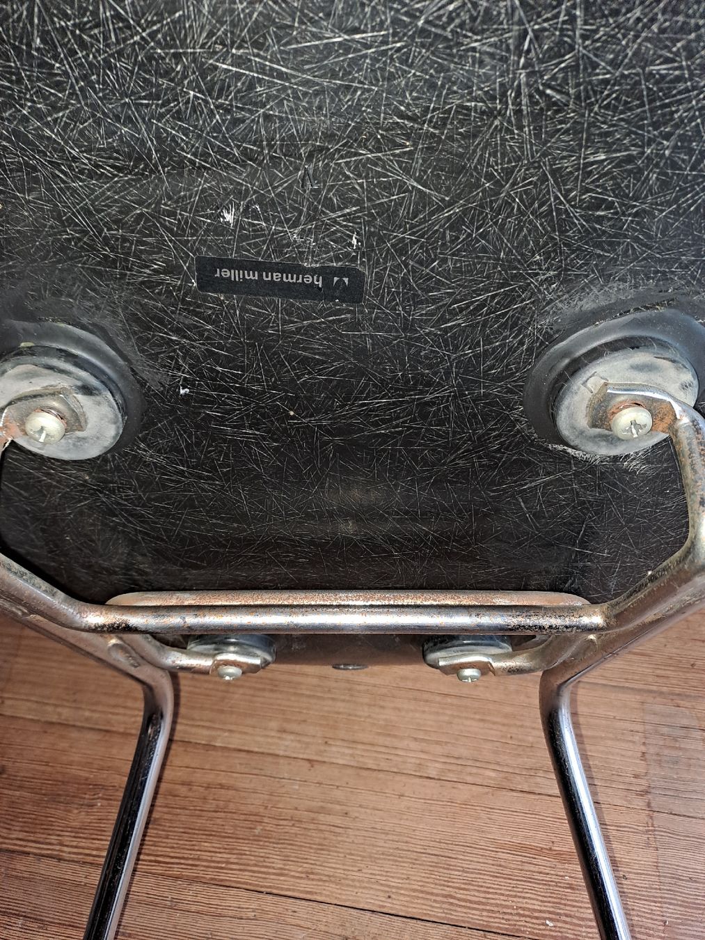 Eames Sessel: Eames Armchair Polyester – Gebraucht aus Gebenstorf von suroh 8
