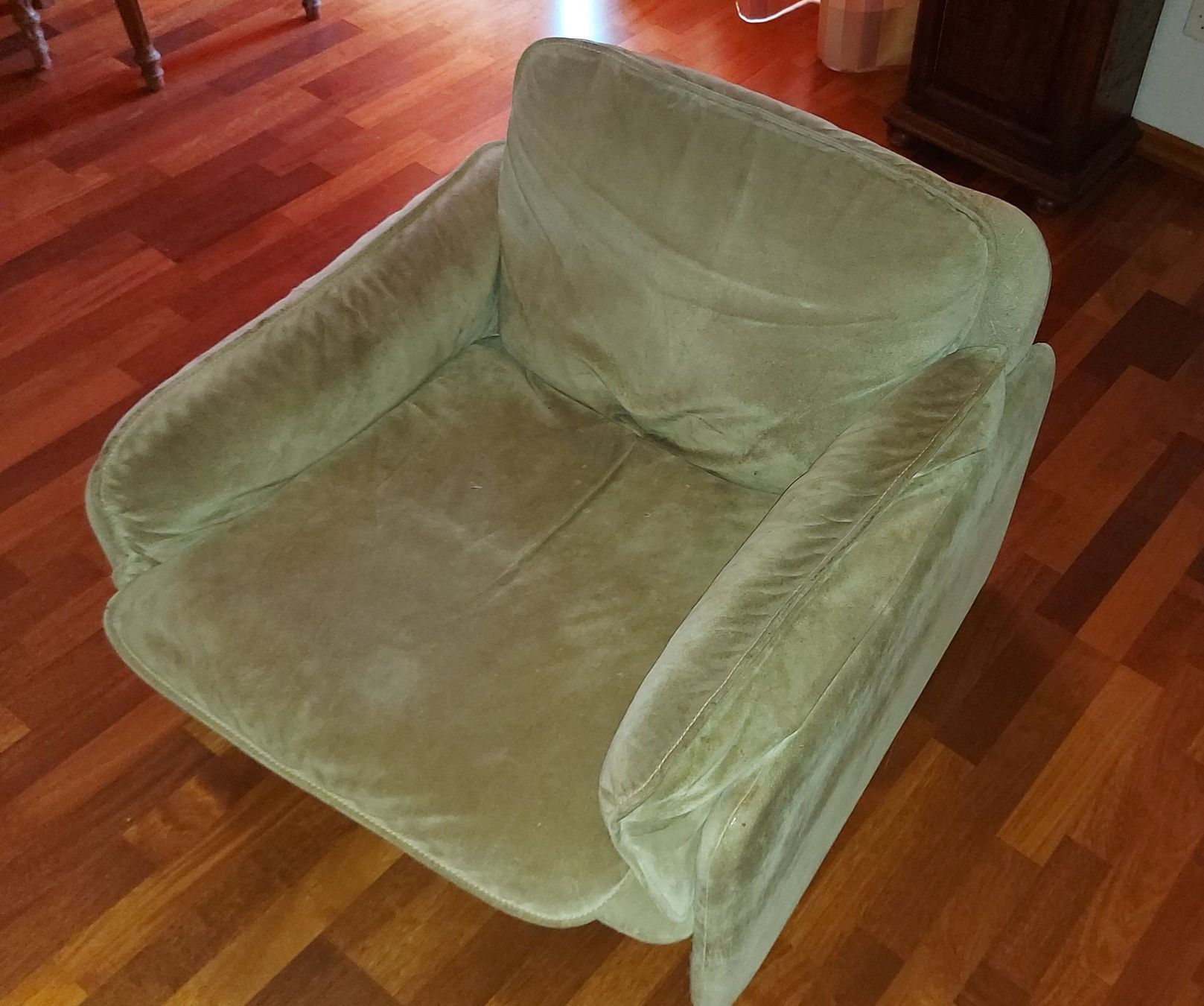 Divani: Ledersofa mit 2 Stück einzelsessel – Usato da Arlesheim venduto da soggenase 1