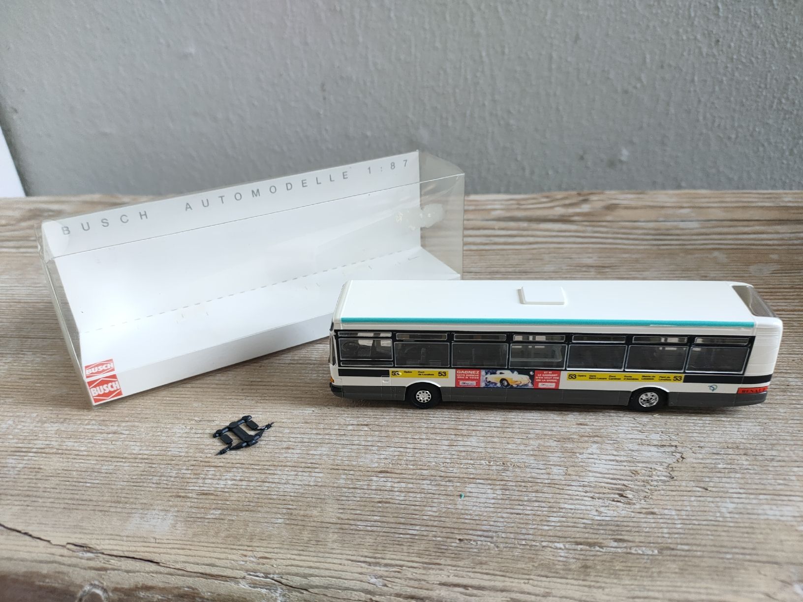 Busch Modellini d'auto: Busch Bus Paris – Usato da Burgdorf venduto da bri5 5