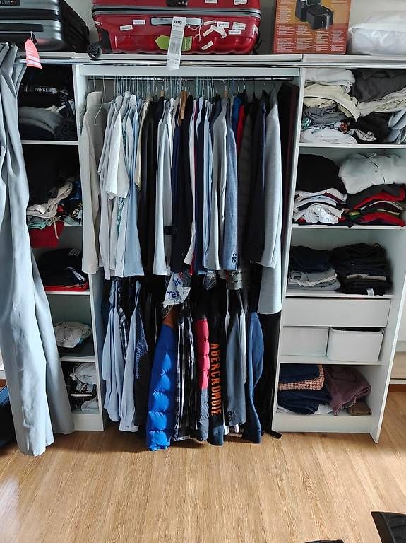 Ikea Porte manteau: Kleiderschrank / Dressing (Garderobe) – D'occasion à st erhard par edd_76lc 1