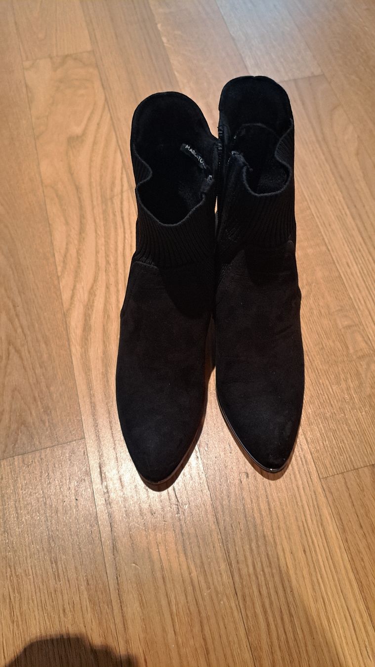 Scarpe da donna: Marco Tozzi Stiefelette Schwarz – Usato da Seengen venduto da ja6_65wp 3