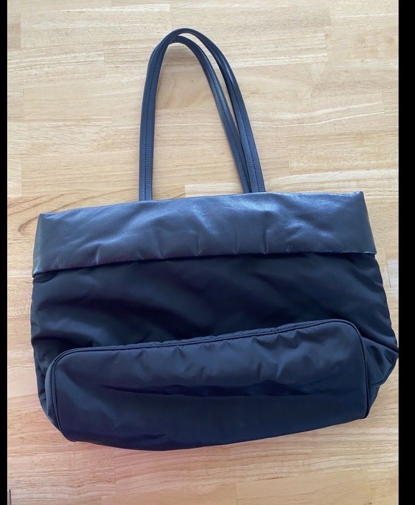 Prada Borse da donna: Original Prada Shopper schwarz – Usato da Horw venduto da bijou1986 2