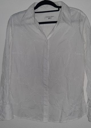 Theresa König Bluse, weiss mit Blumenmuster, Gr. 42Top!