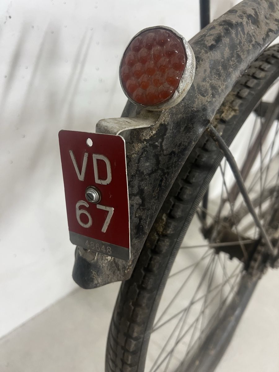 Vélos: Vélo ancien – Défectueux à Burtigny par dj1_8wjr 3