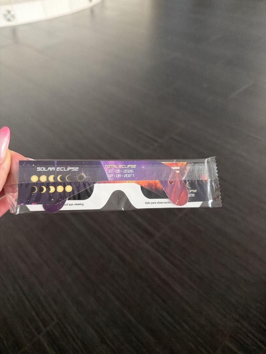 Brillen & Gläser: Sonnenfinsternis Brille – Neu und originalverpackt aus Grenchen von Ann_6rqv 1