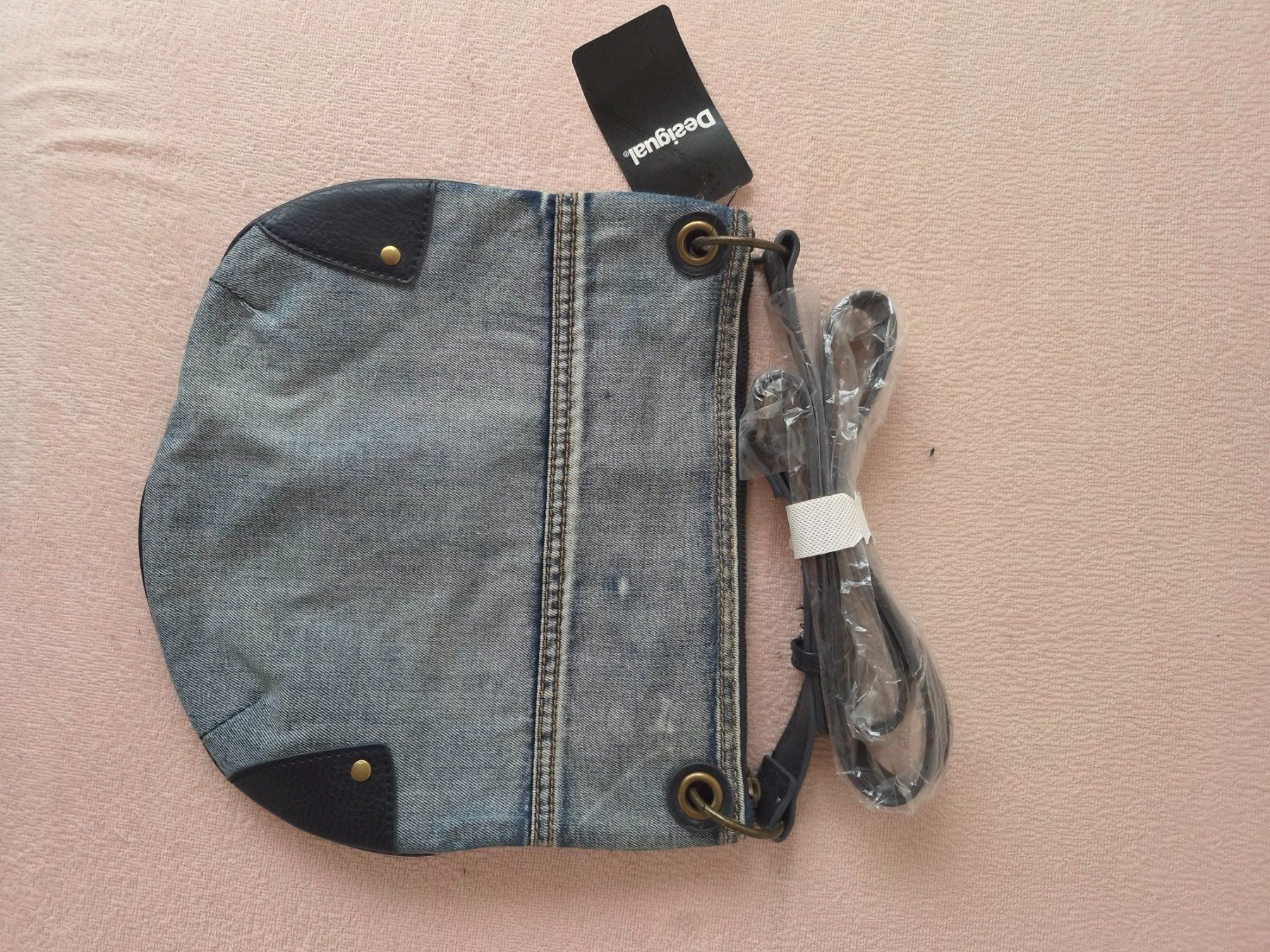 Desigual Borse da donna: Handtasche desigual – Nuovo (secondo la descrizione) da Leutwil venduto da gno_dn7j 1