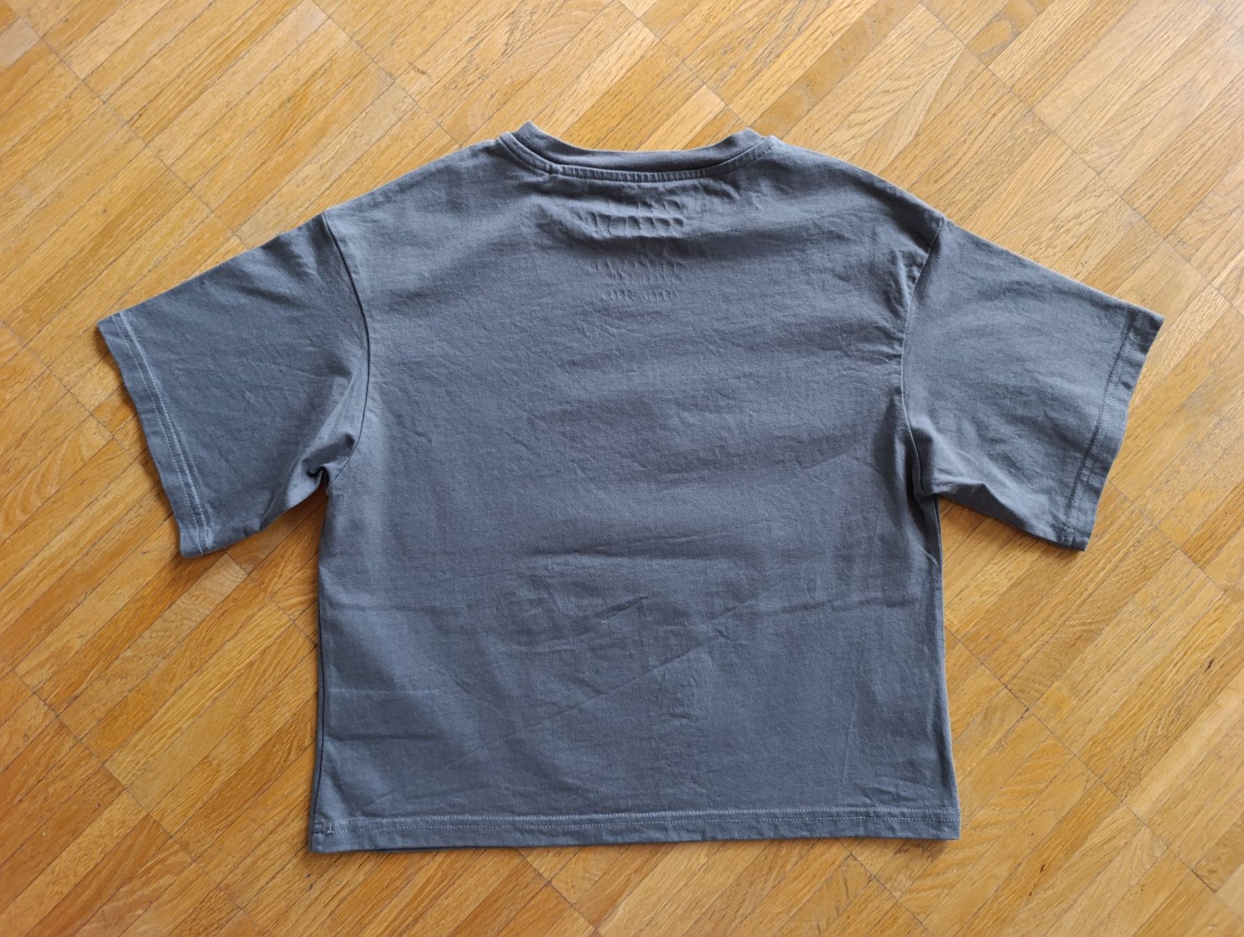 Camicie, T-shirt & Polo: Oversized Kinder T-Shirt, Gr 128-134 – Nuovo (secondo la descrizione) da Zürich venduto da mir_2kjl 1