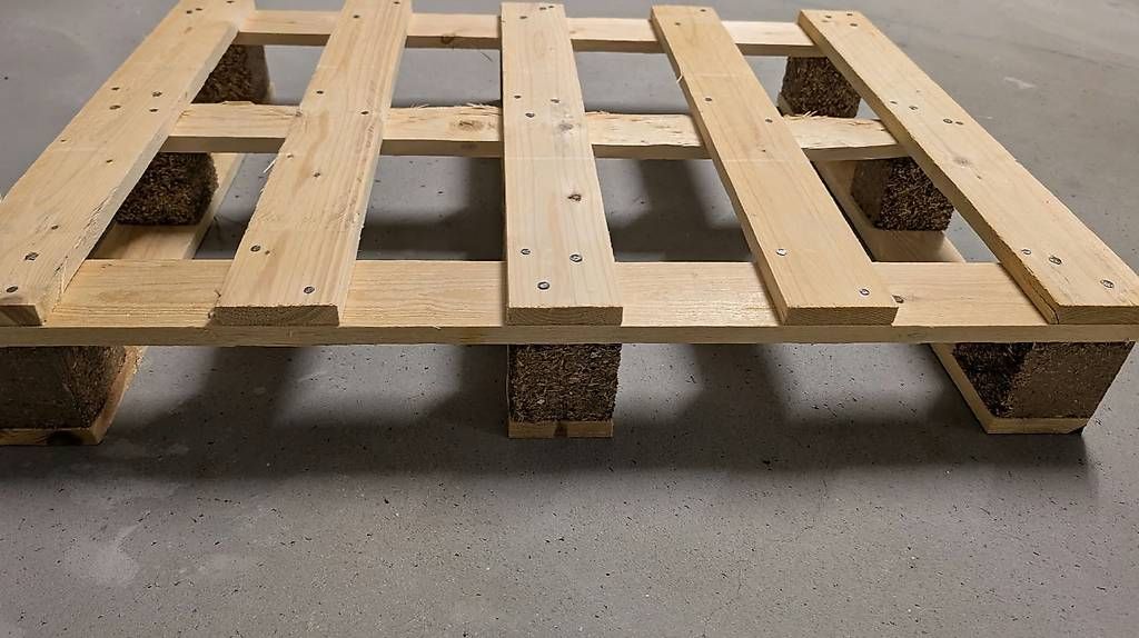 Pallets: Palette GRATIS 80.5x60x12cm gross – Nuovo (secondo la descrizione) da Meisterschwanden venduto da Bornhauserr