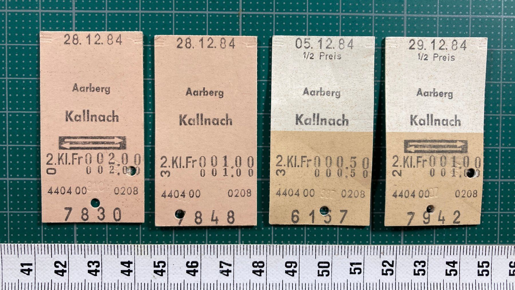 Biglietti: Aarberg - Kallnach, 4 alte Edmondsonsche Bahn Billette, SBB – Usato da Lenzburg venduto da fh1