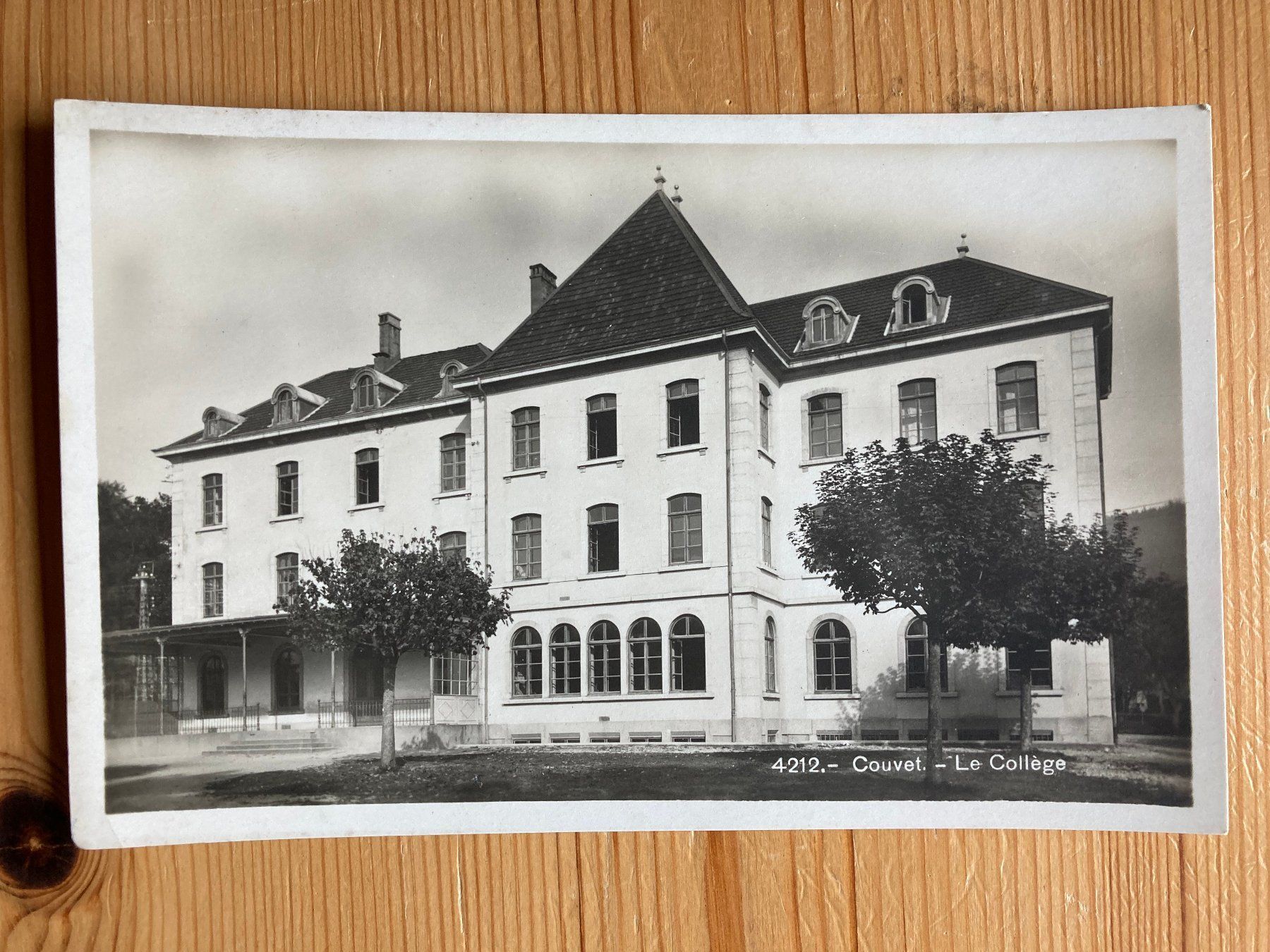 Ansichtskarten: Couvet - Le Collège - AK alt – Neu (gemäss Beschreibung) aus Oberuzwil von Henri09