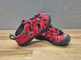 Keen Trekkingsandalen / Wasserschuhe Gr. 29 (Rot-Grau)