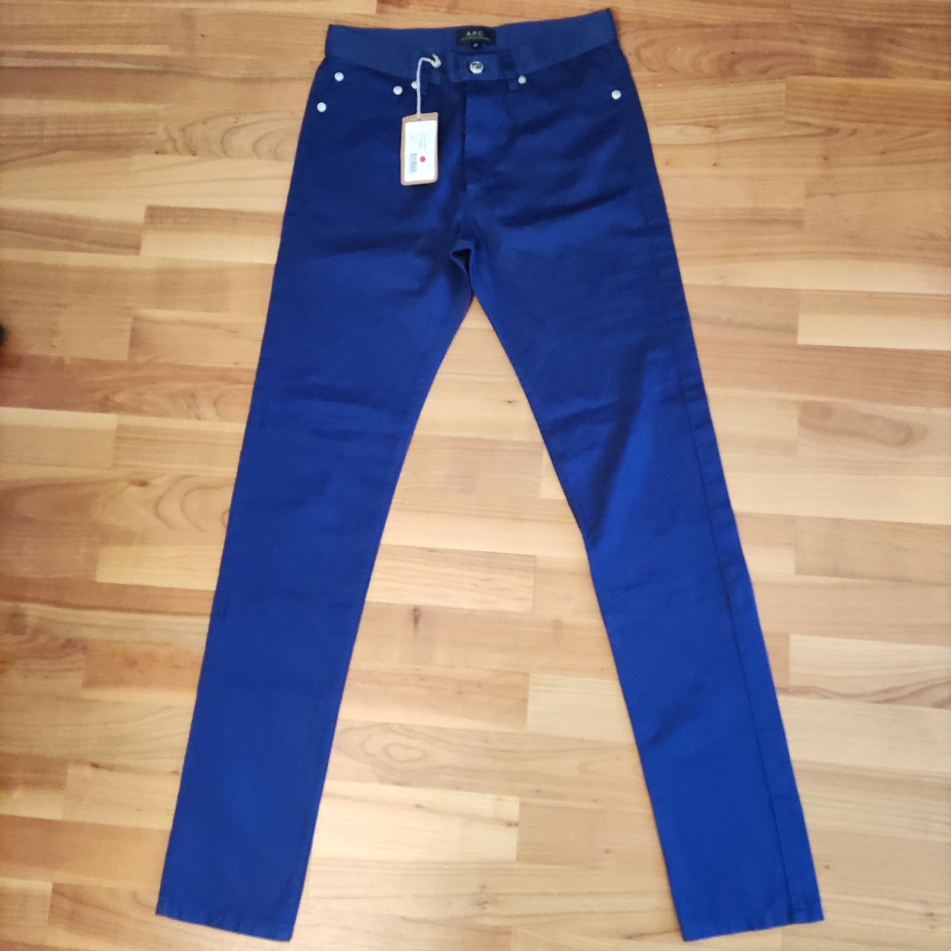 Apc Pantaloni: Tolle A.P.C. Sommerhose – Usato da Solothurn venduto da Csw1