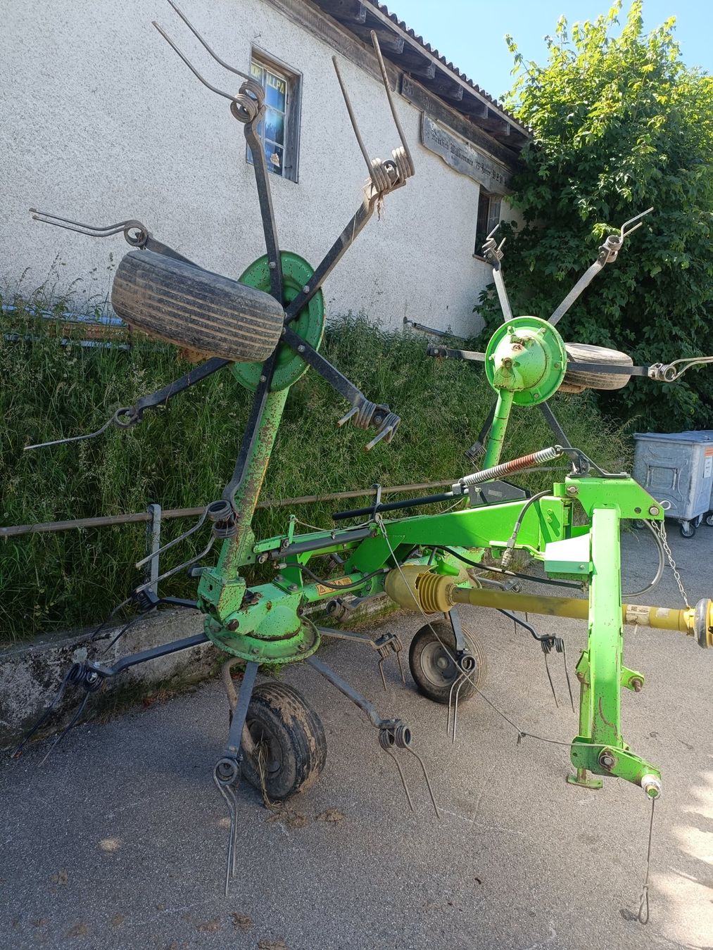 Tutte le macchine: Deuz Fahr Kreiselheuer – Usato da Homberg b. Thun venduto da landmaschinen 1