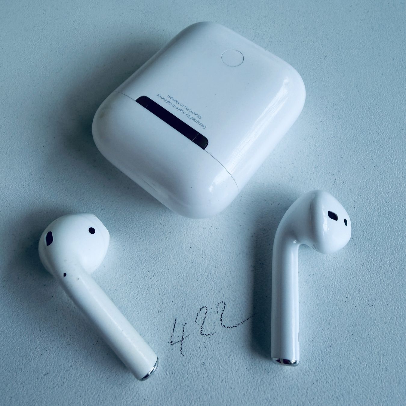 Apple Casques audio: Original Apple AirPods 2 Gen. Wireless Kopfhörer & Case – D'occasion à Basel par MY.AIRPODS.SHOP 5