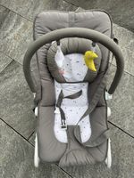 Badabulle Babywippe grau mit Spielbogen gebrauchter Zustand