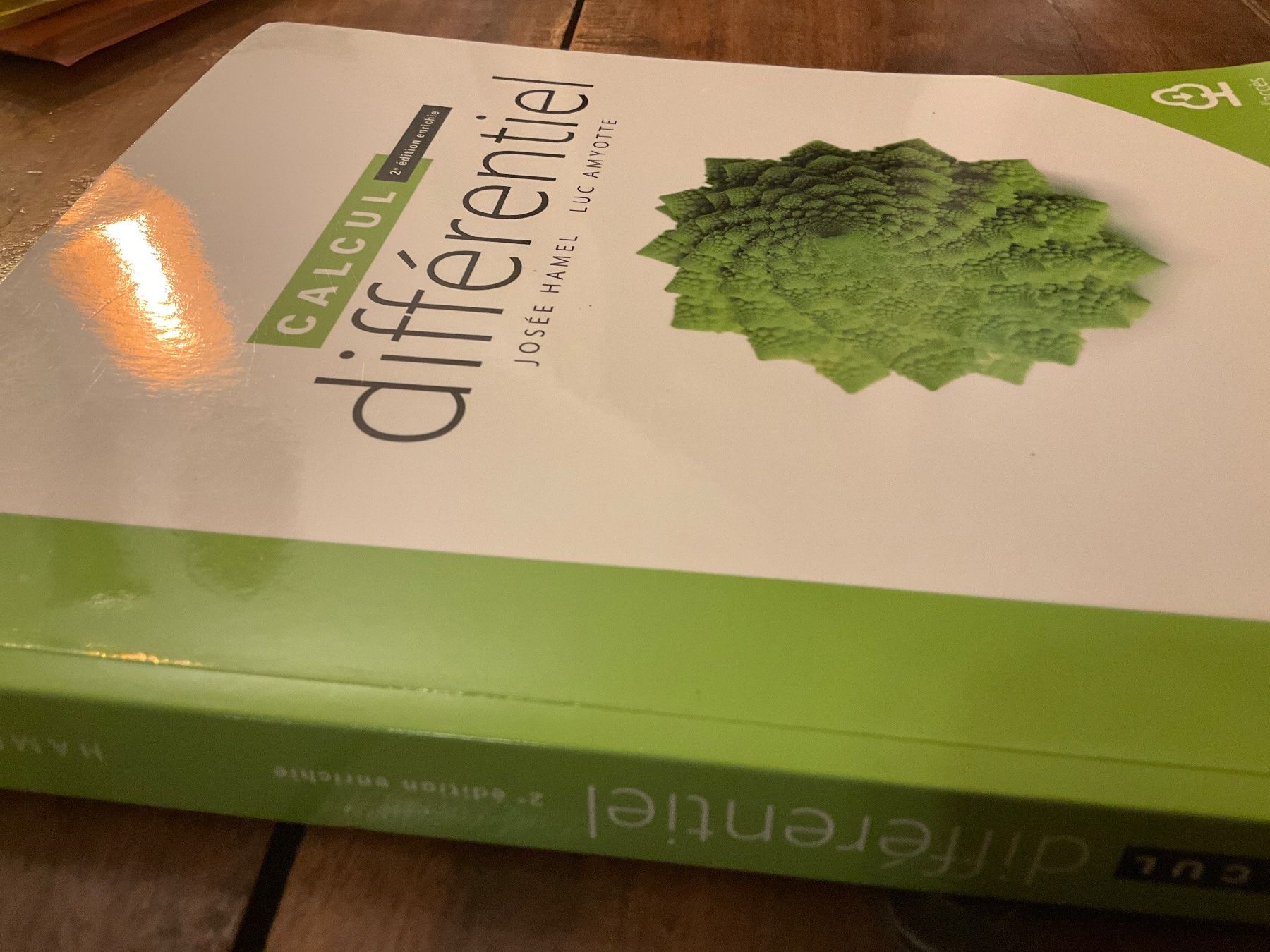 Livres: Livre Calcul différentiel 2e édition Pearson – D'occasion à Avenches par Lactobacille 6
