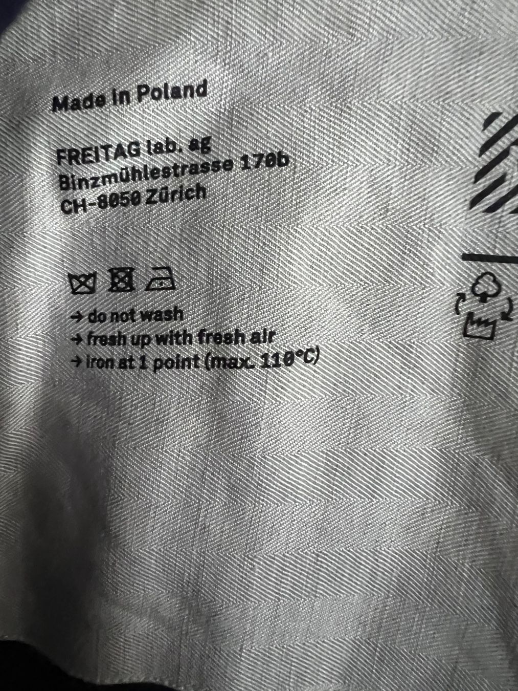 Freitag Vestes: Freitag E450 Female Jacket  L – D'occasion à Biel/Bienne par Girasole232 5