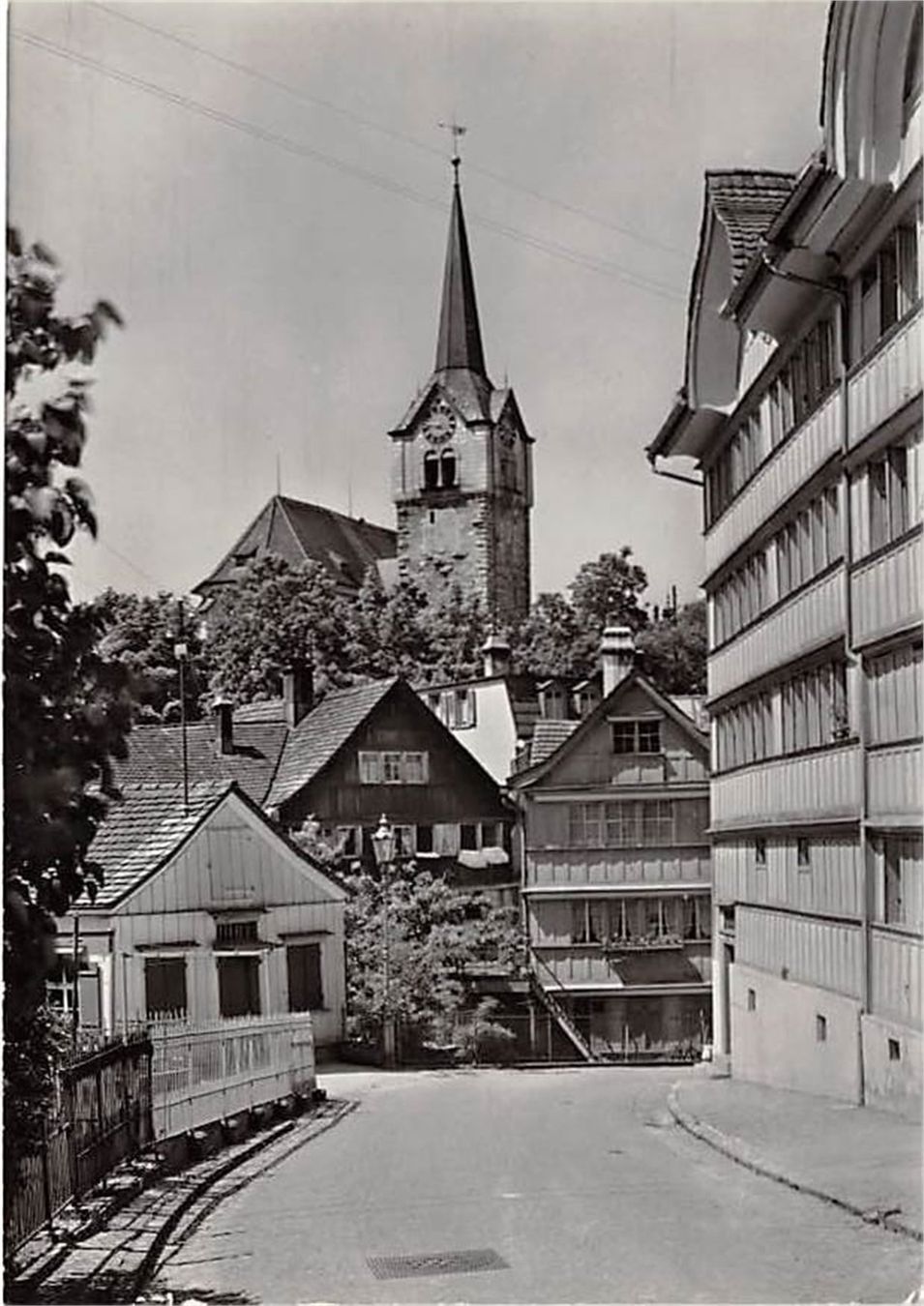 Ansichtskarten: Herisau, Bachstrasse mit Dorfkirche – Gebraucht aus Ottikon b.Kemptth. von Neptun1974