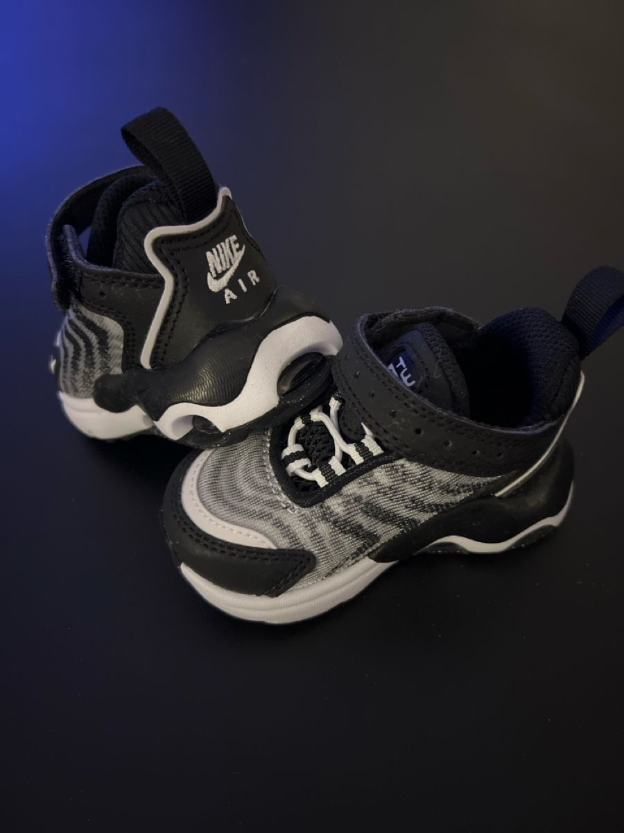 Nike Scarpe per ragazzi: Babynike Grösse 18.5 – Nuovo (secondo la descrizione) da Adliswil venduto da sch_pl69