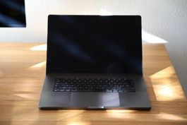 Apple MacBook Pro 16" Nov. 2023 | M3 Pro | 512GB SSD