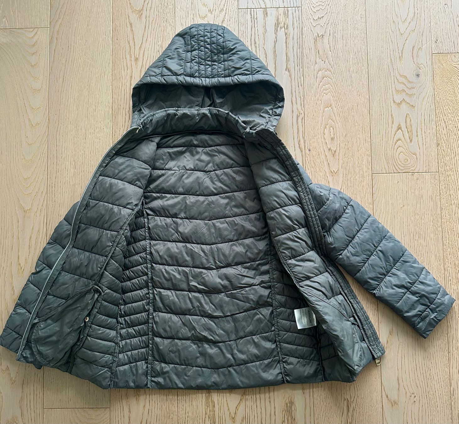 Giacche & Cappotti: Steppjacke / Übergangsjacke Grösse 152 – Nuovo (secondo la descrizione) da Abtwil SG venduto da sinsky_
