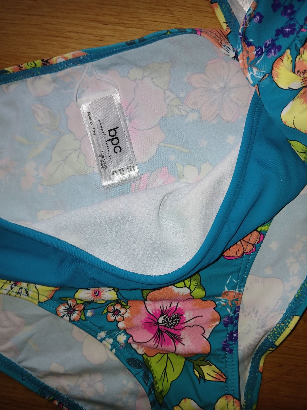 Costumi da bagno & Bikini: Bikini neu 42 – Nuovo (secondo la descrizione) da recherswil venduto da papamoll71 1