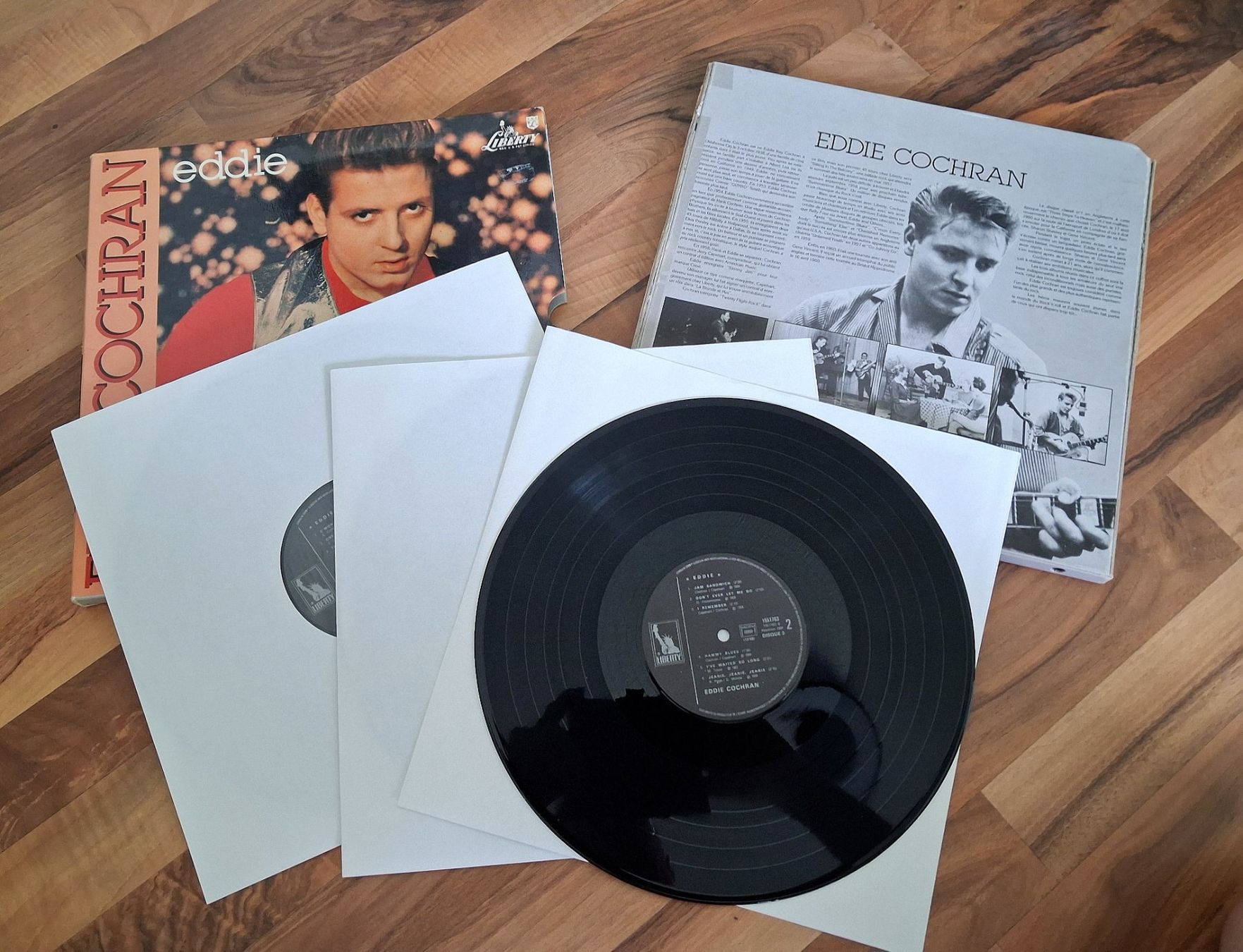 Dischi in vinile: Eddie Cochran "Eddie" - 3 LP Set - Vinyl - 1984 – Usato da Wilderswil venduto da Silverybrown 1