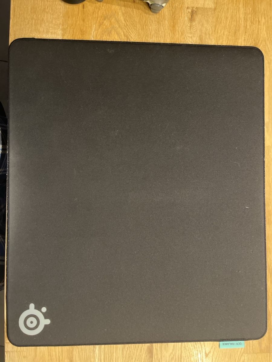 Steelseries Mausmatten: Steelseries Mauspad. Guter Glid und viel Kontrolle. – Neu (gemäss Beschreibung) aus Flawil von Poltis
