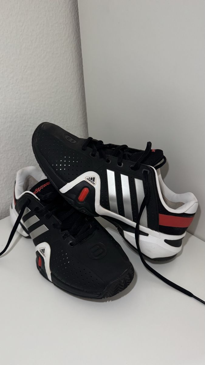 Scarpe da uomo: Adidas Schuhe Gr. 40-41 – Nuovo (secondo la descrizione) da Zürich venduto da kit_twr9