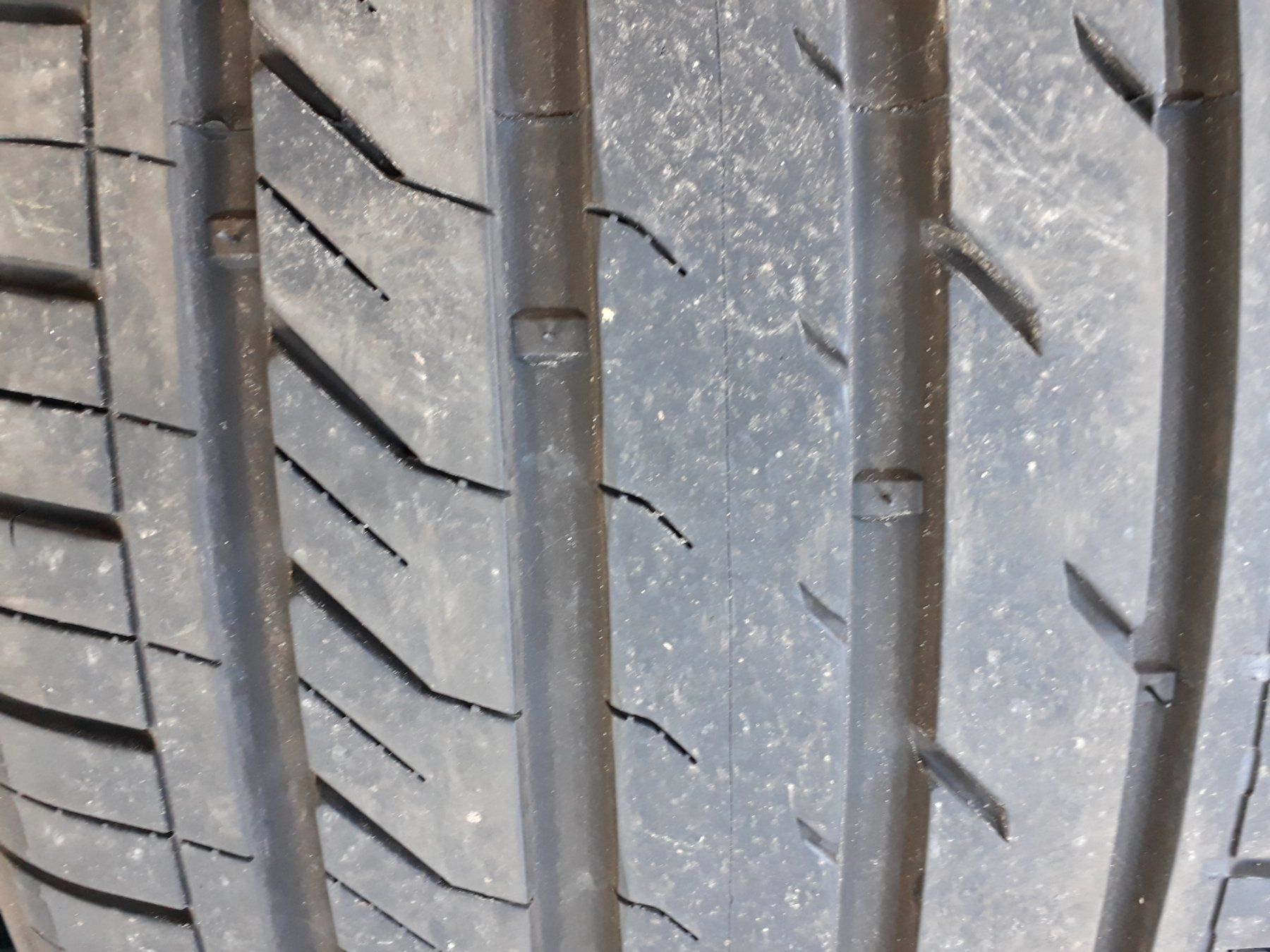 Pneumatici & Ruote complete: Sommerpneu  255 / 35 20 – Usato da Schmerikon venduto da 1qw2 6