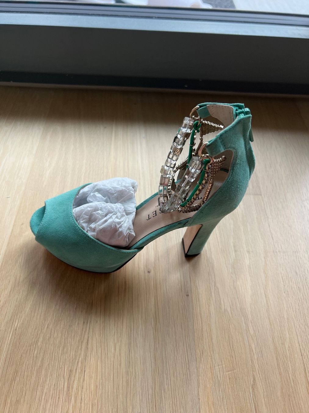 Scarpe da donna: Sandale mit Absatz – Nuovo (secondo la descrizione) da Dübendorf venduto da fadrinli 1